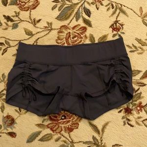 Lululemon low rise shorts with drawstring